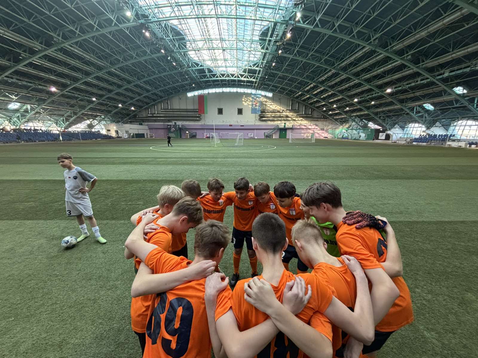 ДЕНЬ ЗА ДНЕМ: ДРУЖИТЬ НУЖНО С ТЕМИ, КТО ЗАЩИЩАЕТ ТВОЕ ИМЯ, ДАЖЕ КОГДА ТЕБЯ НЕТ РЯДОМ...